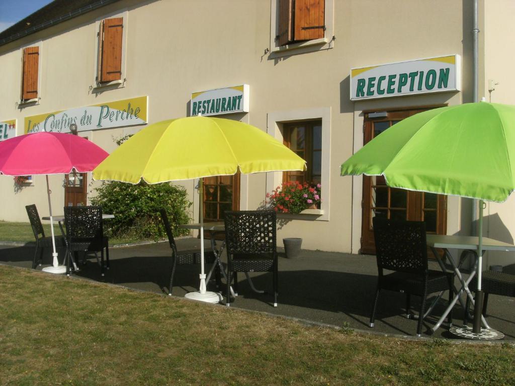 Les Confins Du Perche Hotel Tuffé Zewnętrze zdjęcie